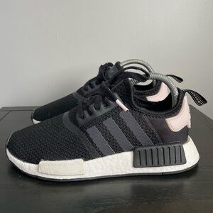 Women’s Adidas NMD R1